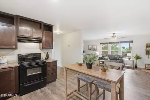 1000 W Whiteley St, Apache Junction, AZ 85120 photo 8
