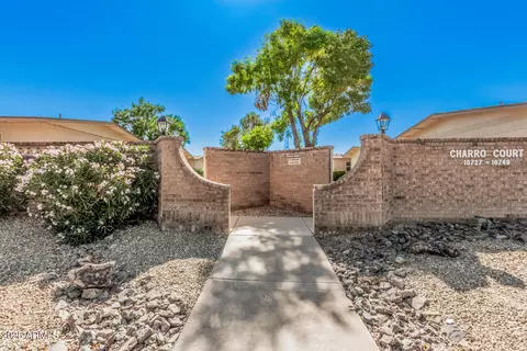 10735 W Santa Fe Dr, Sun City, AZ 85351