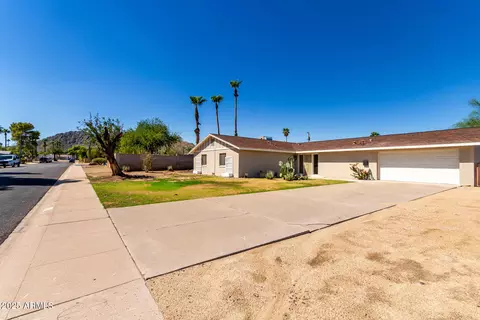 Other - 2636 E Brown St, Phoenix, AZ 85028 photo 3 of 14