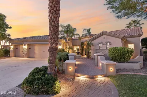 9180 W Molly Ln, Peoria, AZ 85383
