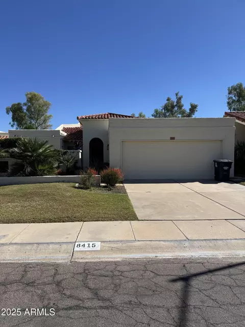 8415 E San Marino Dr, Scottsdale, AZ 85258