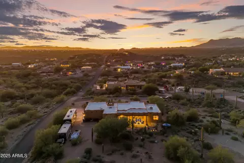 View/Area - 2443 N Sixshooter Rd, Apache Junction, AZ 85119 photo 10 of 12