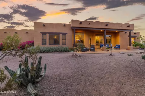 Exterior - 2443 N Sixshooter Rd, Apache Junction, AZ 85119 photo 13 of 28
