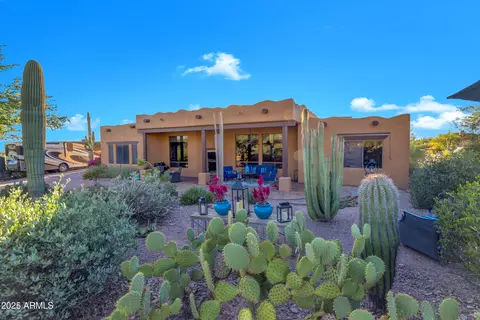 Exterior - 2443 N Sixshooter Rd, Apache Junction, AZ 85119 photo 8 of 28