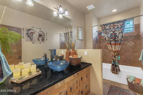 Bath - 2443 N Sixshooter Rd, Apache Junction, AZ 85119 photo 4 of 5