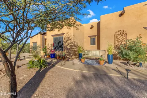 Exterior - 2443 N Sixshooter Rd, Apache Junction, AZ 85119 photo 2 of 28