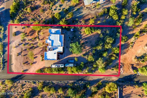 View/Area - 2443 N Sixshooter Rd, Apache Junction, AZ 85119 photo 8 of 12
