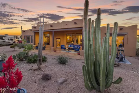 Exterior - 2443 N Sixshooter Rd, Apache Junction, AZ 85119 photo 6 of 28