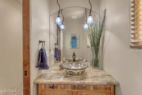 Bath - 2443 N Sixshooter Rd, Apache Junction, AZ 85119 photo 5 of 5