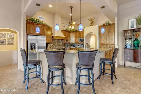 Kitchen - 2443 N Sixshooter Rd, Apache Junction, AZ 85119 photo 3 of 4