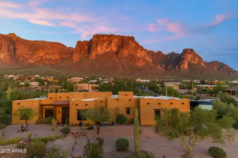Exterior - 2443 N Sixshooter Rd, Apache Junction, AZ 85119 photo 25 of 28