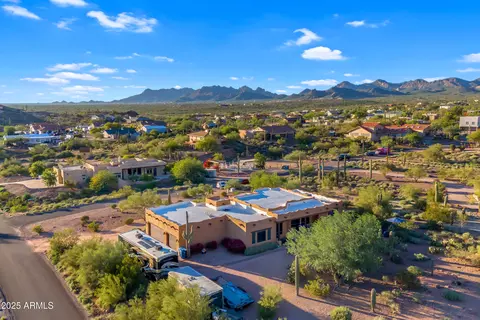 View/Area - 2443 N Sixshooter Rd, Apache Junction, AZ 85119 photo 2 of 12