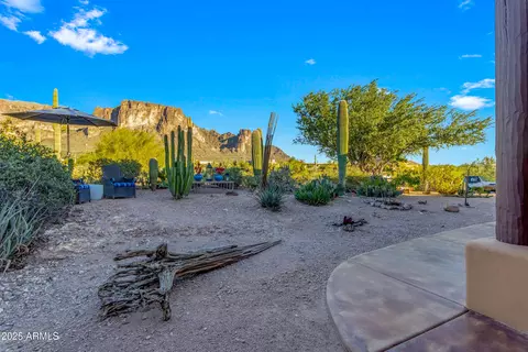 Exterior - 2443 N Sixshooter Rd, Apache Junction, AZ 85119 photo 14 of 28
