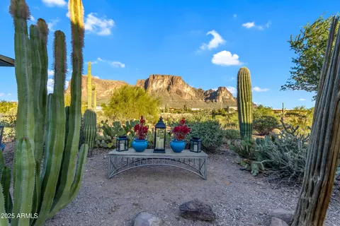 Exterior - 2443 N Sixshooter Rd, Apache Junction, AZ 85119 photo 16 of 28