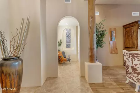 Entry Way - 2443 N Sixshooter Rd, Apache Junction, AZ 85119 photo 1 of 5