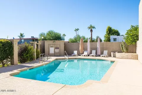 1252 E Medlock Dr, Phoenix, AZ 85014 photo 30