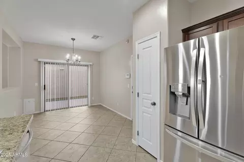 6813 S 7th Ln, Phoenix, AZ 85041 photo 13