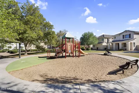 6813 S 7th Ln, Phoenix, AZ 85041 photo 44
