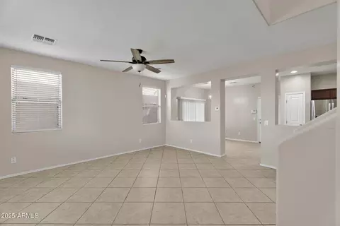 6813 S 7th Ln, Phoenix, AZ 85041 photo 6