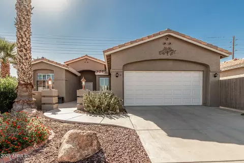 9847 E Stoney Vista Dr, Sun Lakes, AZ 85248
