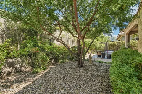Exterior - 4516 E Walter Way, Phoenix, AZ 85050 photo 6 of 11