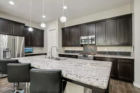 Kitchen - 4516 E Walter Way, Phoenix, AZ 85050 photo 3 of 7