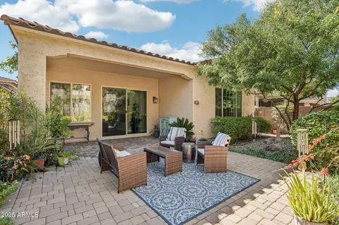 Exterior - 4516 E Walter Way, Phoenix, AZ 85050 photo 4 of 11
