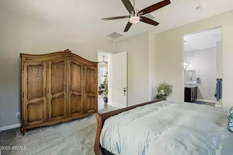 Bedroom - 4516 E Walter Way, Phoenix, AZ 85050 photo 3 of 6