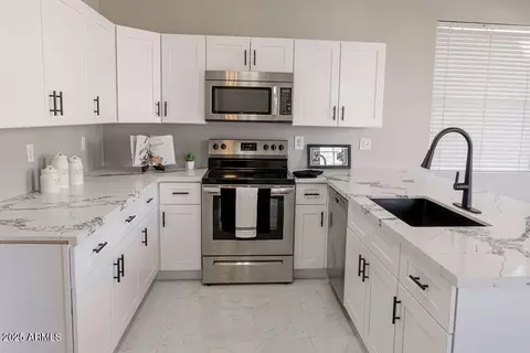 8802 E University Dr #28, Mesa, AZ 85207