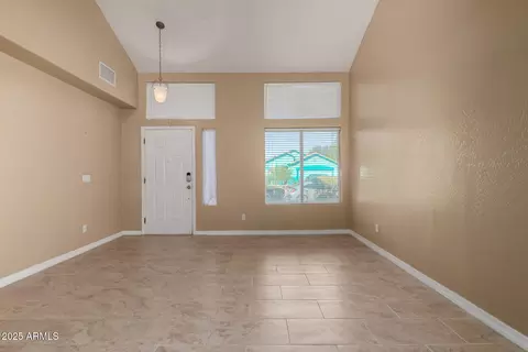 Living - 803 W Gibson Ave, Coolidge, AZ 85128 photo 3 of 6