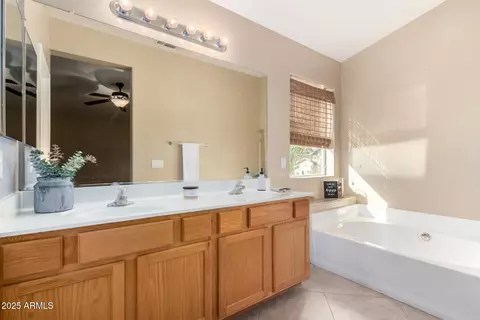 Bath - 803 W Gibson Ave, Coolidge, AZ 85128 photo 2 of 5