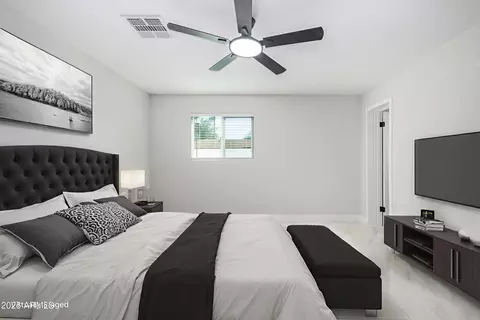 Bedroom - 4510 N 29th Ave, Phoenix, AZ 85017 photo 1 of 2