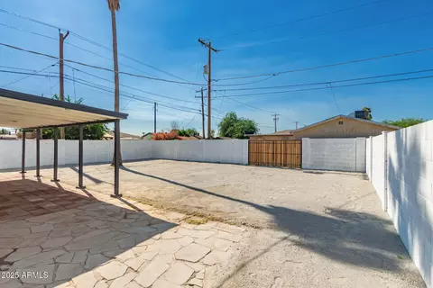 Exterior - 4510 N 29th Ave, Phoenix, AZ 85017 photo 4 of 8