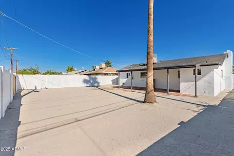 Exterior - 4510 N 29th Ave, Phoenix, AZ 85017 photo 7 of 8