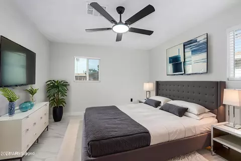 Bedroom - 4510 N 29th Ave, Phoenix, AZ 85017 photo 2 of 2