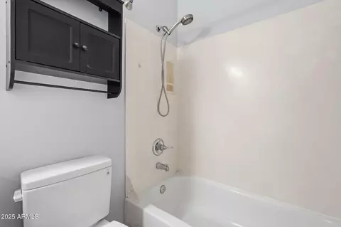 Bath - 2419 E Silverwood Dr, Phoenix, AZ 85048 photo 6 of 6