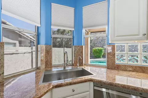 Kitchen - 2419 E Silverwood Dr, Phoenix, AZ 85048 photo 5 of 7