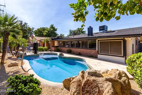 Exterior - 5129 N 18th Pl, Phoenix, AZ 85016 photo 8 of 8