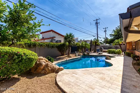Exterior - 5129 N 18th Pl, Phoenix, AZ 85016 photo 7 of 8