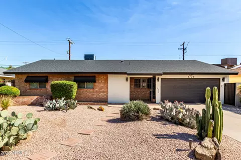 Exterior - 5129 N 18th Pl, Phoenix, AZ 85016 photo 2 of 8