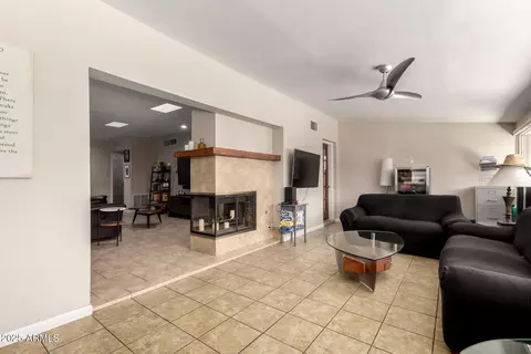 Living - 5129 N 18th Pl, Phoenix, AZ 85016 photo 4 of 4