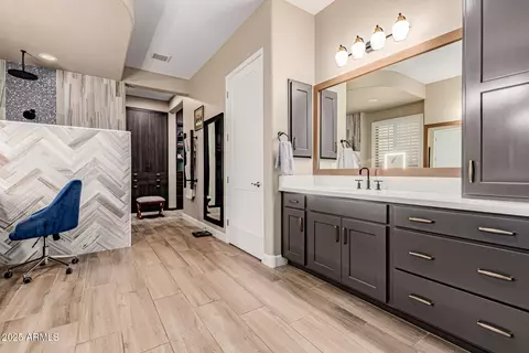 Bath - 5155 N 206th Ave, Buckeye, AZ 85396 photo 2 of 6