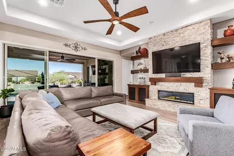 Living - 5155 N 206th Ave, Buckeye, AZ 85396 photo 2 of 3