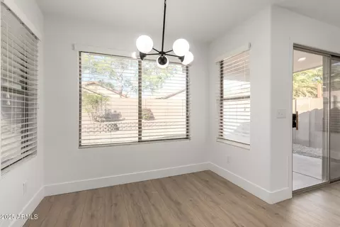 Dining - 982 E Mohave Ln, Apache Junction, AZ 85119 photo 1 of 1