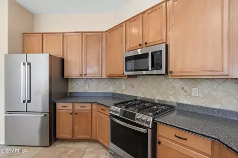Kitchen - 8605 E Hannibal St, Mesa, AZ 85207 photo 5 of 6