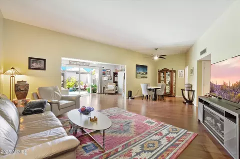 10540 W Palmeras Dr, Sun City, AZ 85373