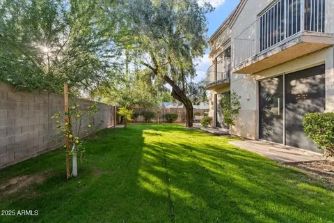 Exterior - 6002 N 5th Pl, Phoenix, AZ 85012 photo 5 of 6