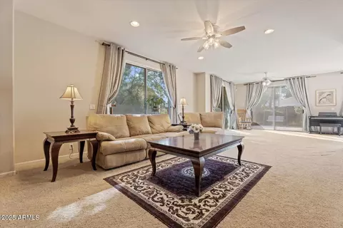 Living - 6002 N 5th Pl, Phoenix, AZ 85012 photo 2 of 3