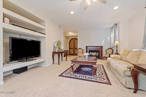 Living - 6002 N 5th Pl, Phoenix, AZ 85012 photo 3 of 3