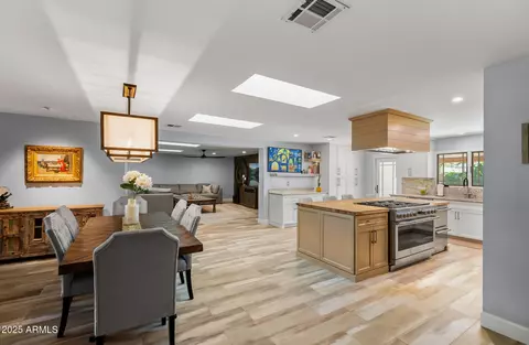 Other - 4037 E Minnezona Ave, Phoenix, AZ 85018 photo 3 of 13